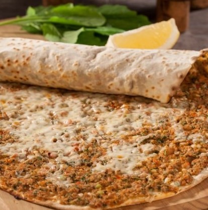 Kaşarlı Lahmacun